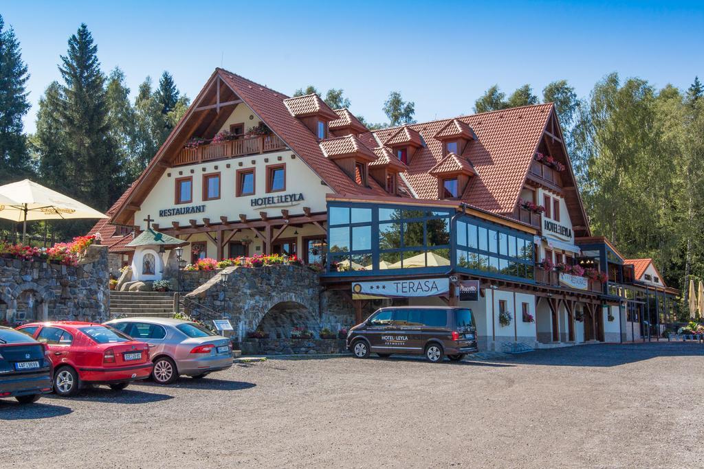 Hotel Leyla Фримбурк Екстер'єр фото